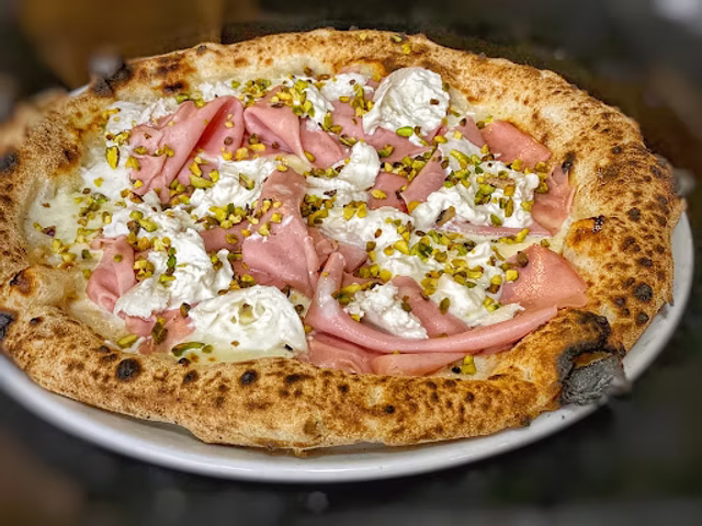 Burrata e mortadella